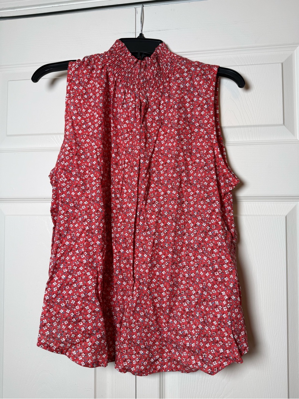 NY Invasion Red Floral‎ Sleeveless Tank Top
